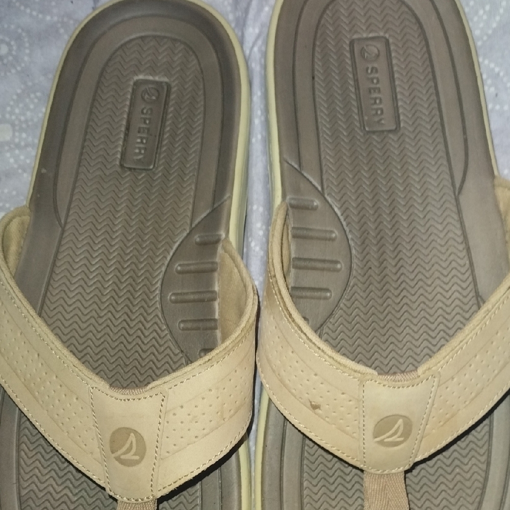 Sperry Tan Sandals with Contoured Footbed